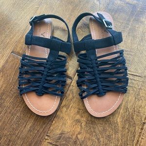 American Eagle sandals
